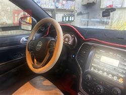 جیپ گراند شیرۆکی